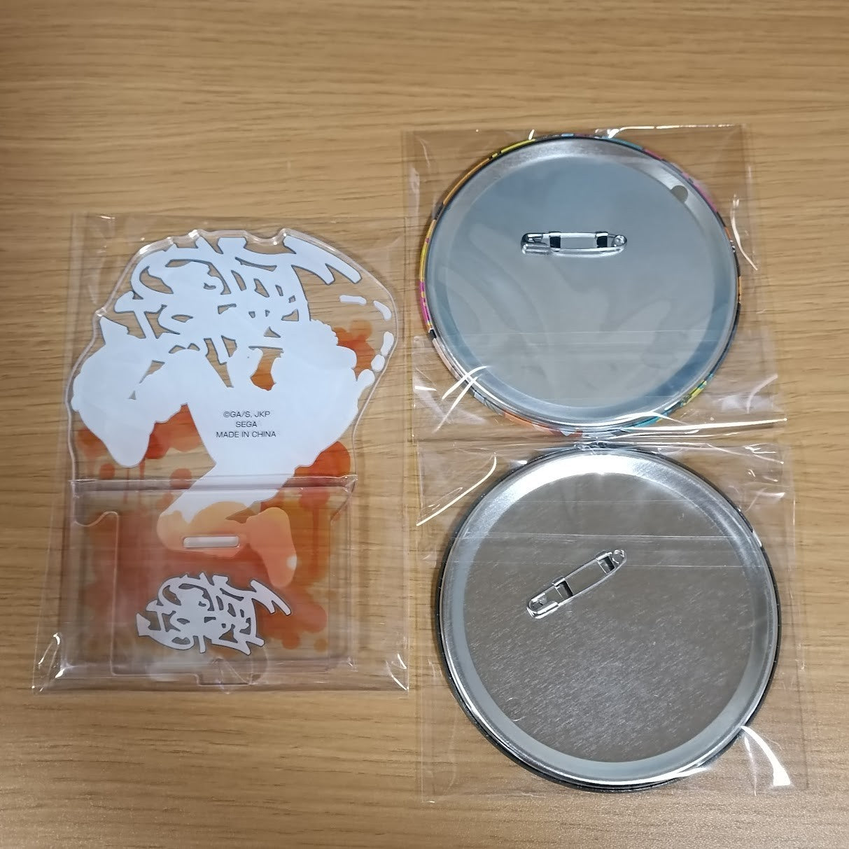 SEGA Lucky Draw Jujutsu Kaisen Yuji Itadori Can Badge Acrylic Stand Set  K42531