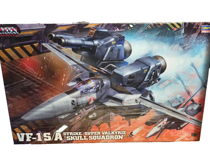 # Macross VF-1S/A Strike Super Valkyrie Skull Squadron Plastic Model Kit0