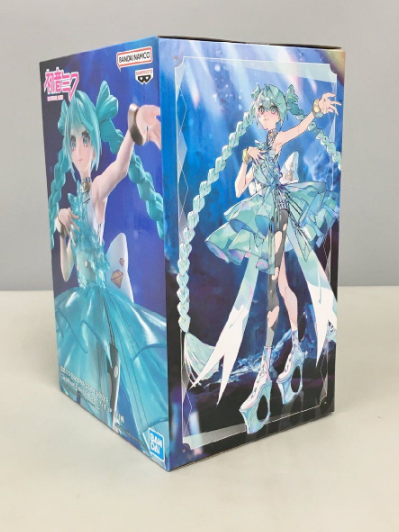 Hatsune Miku BANPRESTO EVOLVE Clearluxe EmeraldGem Figure2